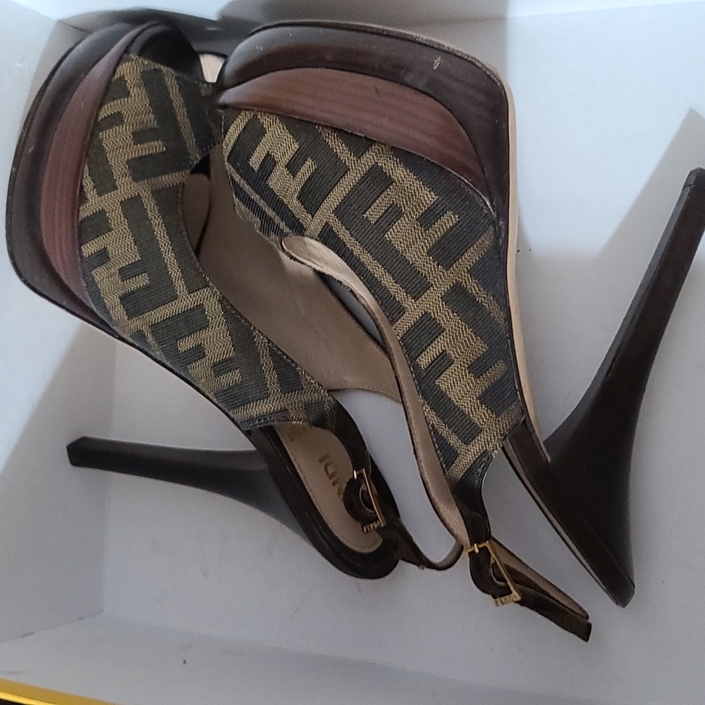 Fendi heels